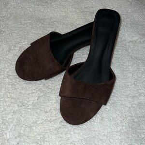 NWOT Brown Faux Suede Wedges Size 35/5